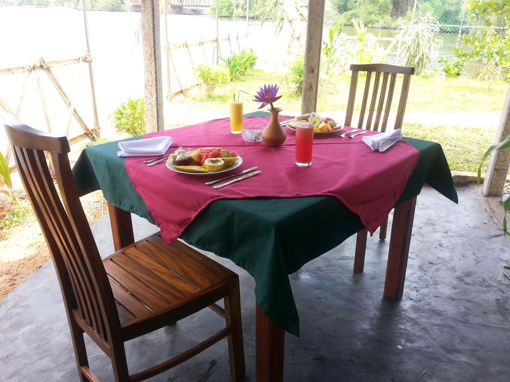 Villa River View Aluthgama Dış mekan fotoğraf